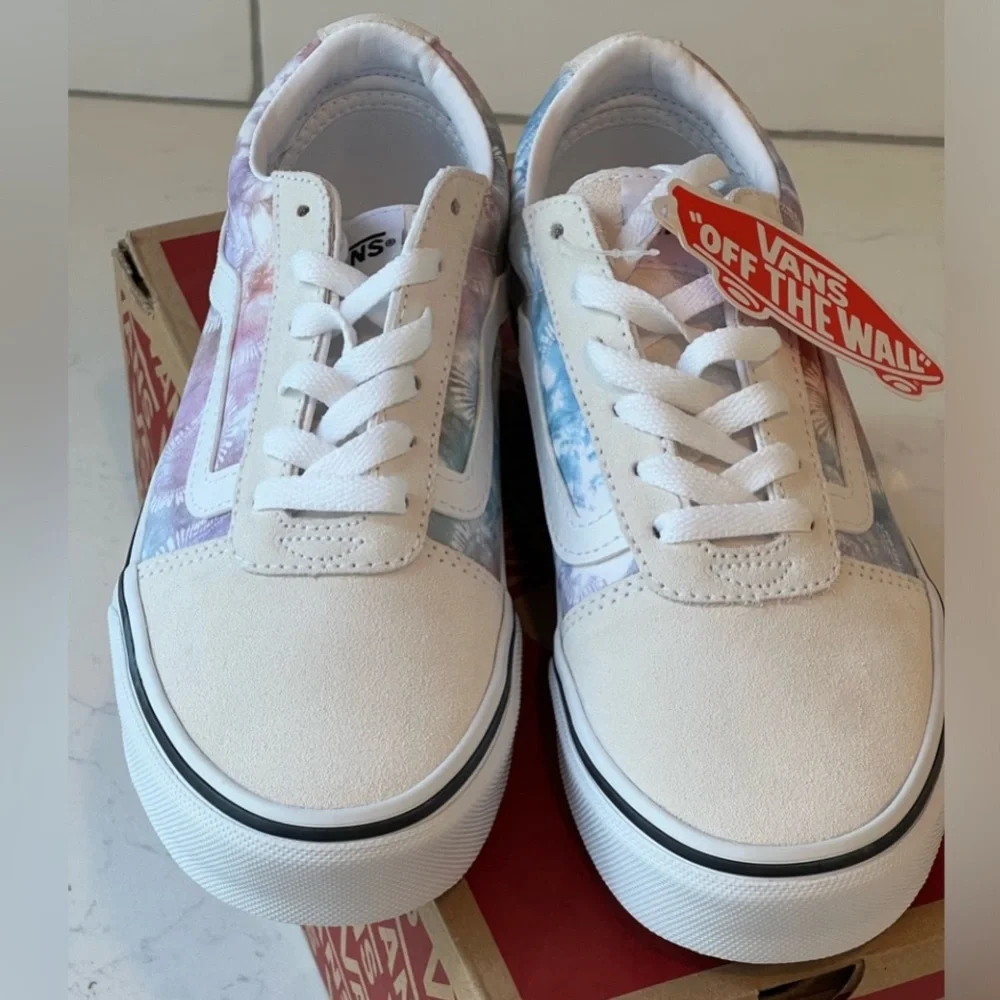 NWT! Vans Ward Pastel Heart Tie Dye Low Top Shoes Womens size 6 Brand new 🦄💜 - Picture 9 of 11